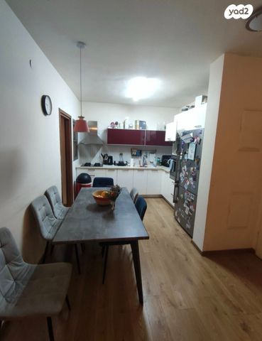 דירה, קרית השרון, נתניה