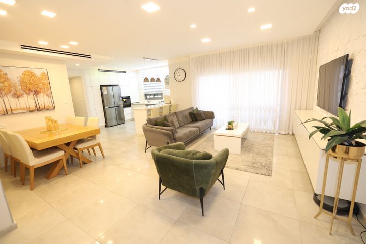 גדעון האוזנר 