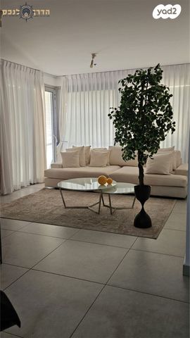 מודעת נכס, הקריה מע"ר, אשדוד