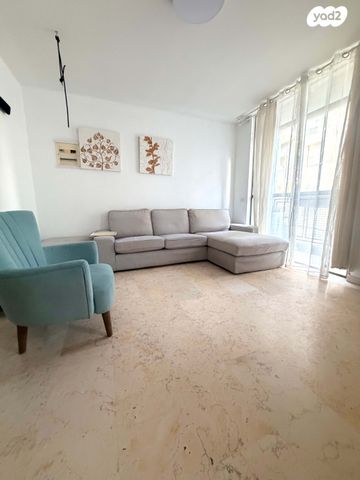 אוריאל אקוסטה 