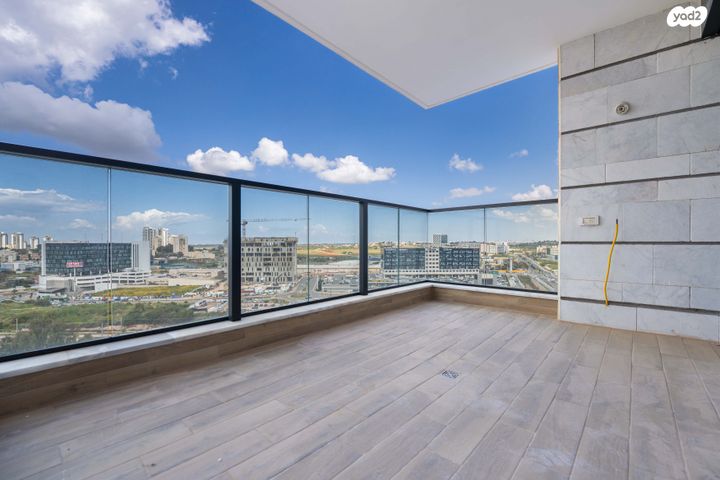 מודעת נכס, סלע, רחובות