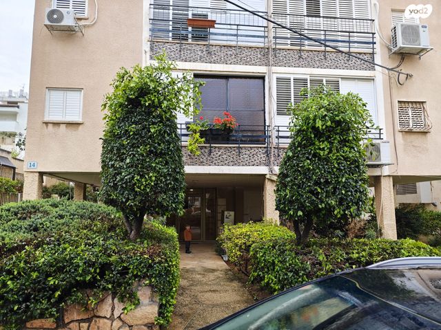 דירה, ד' / מערב מרכז העיר, רחובות