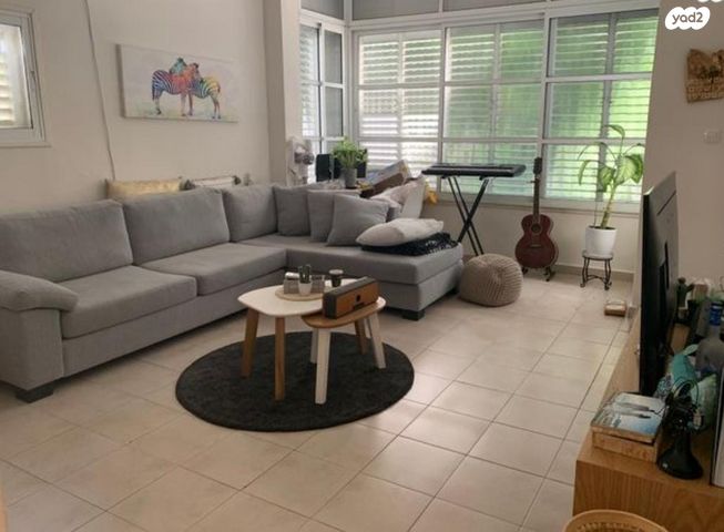 יהושע שטמפפר 