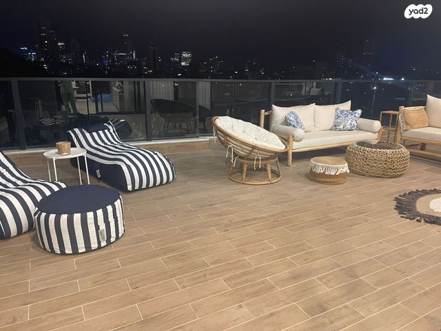 גג/ פנטהאוז, שכונת יהלום, מרכז העיר ב, רמת גן