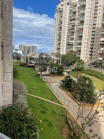 מודעת נכס, חיל התותחנים, שער הים, ראשון לציון