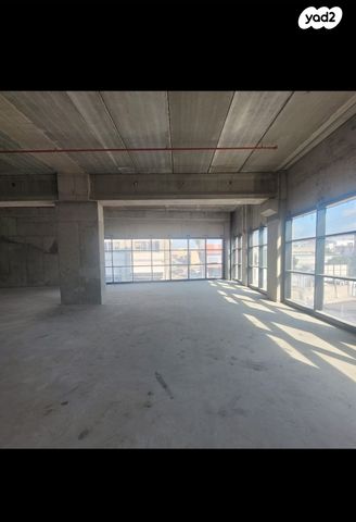 מחסנים, מב"ת מערב, אזור תעשייה חדש, ראשון לציון