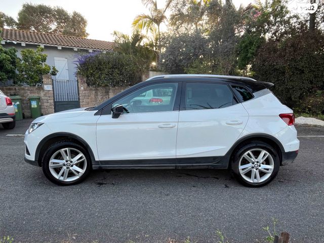 מודעת רכב סיאט ארונה