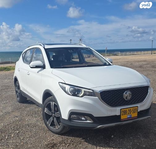 מודעת רכב אם ג'י ZS