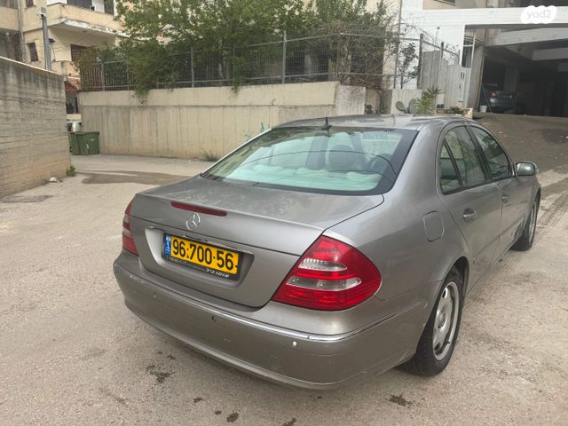 מודעת רכב מרצדס-בנץ E-class