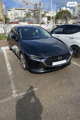 מודעת רכב מאזדה 3