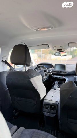 מודעת רכב פיג'ו 5008