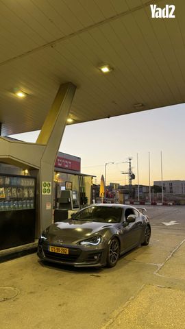 מודעת רכב סובארו BRZ