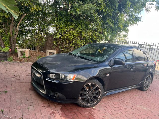 מודעת רכב מיצובישי לנסר