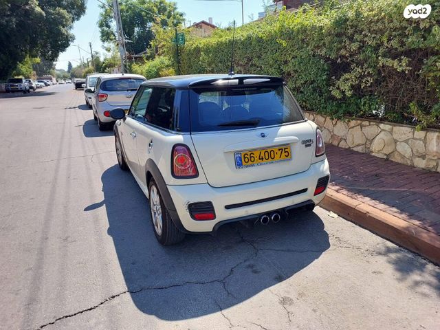 מודעת רכב מיני קופר