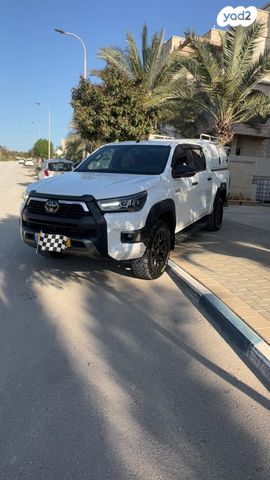 מודעת רכב טויוטה היילקס