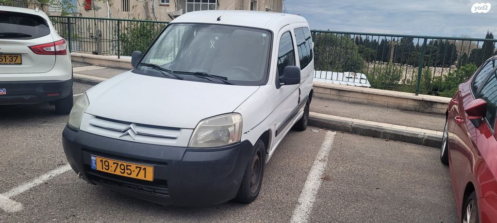 מודעת רכב סיטרואן ברלינגו