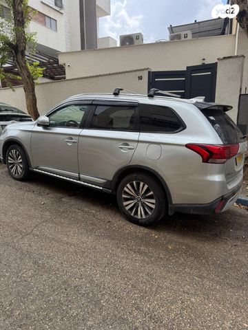 מודעת רכב מיצובישי אאוטלנדר