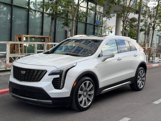 מודעת רכב קאדילק XT4