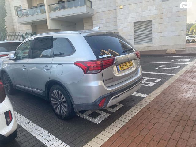 מודעת רכב מיצובישי אאוטלנדר