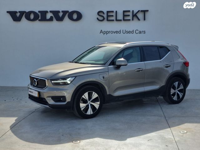 מודעת רכב וולוו XC40