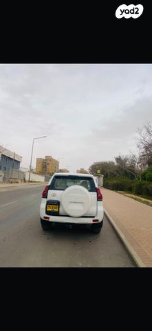 מודעת רכב טויוטה לנד קרוזר