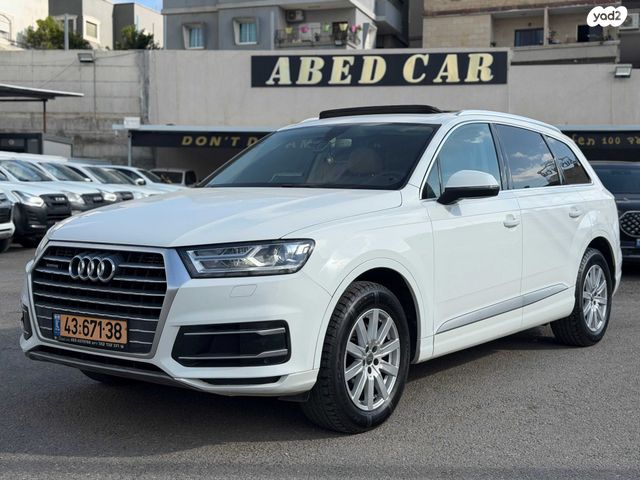 מודעת רכב אאודי Q7