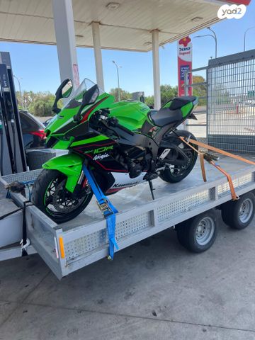 מודעת רכב קאוואסאקי נינג'ה ZX 10R