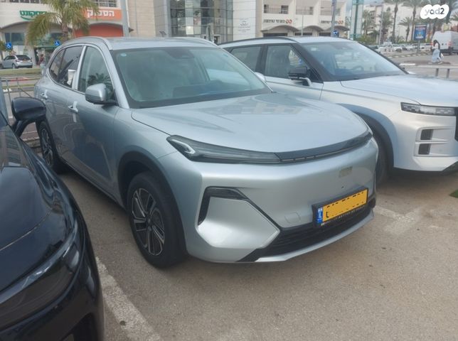 מודעת רכב ג׳ילי סטאריי EM-I