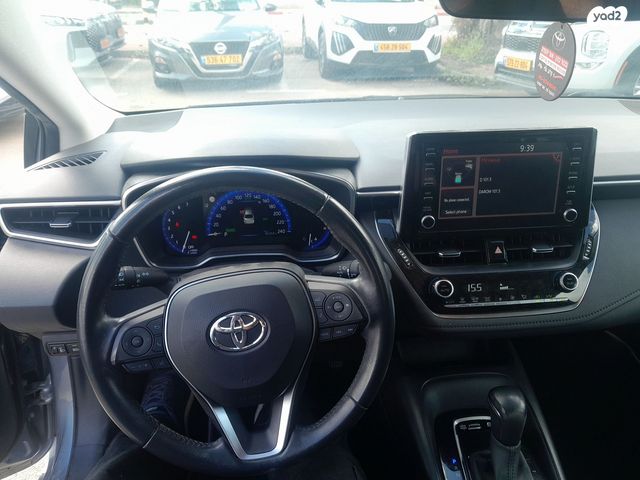 מודעת רכב טויוטה קורולה 1