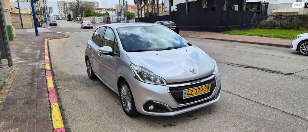 מודעת רכב פיג'ו 208 2