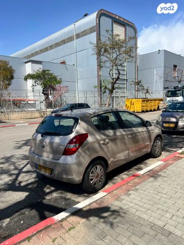 מודעת רכב יונדאי i20