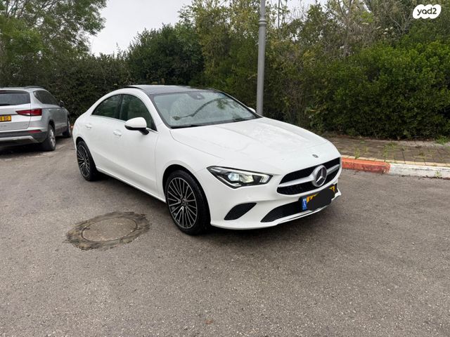 מודעת רכב מרצדס-בנץ CLA 1