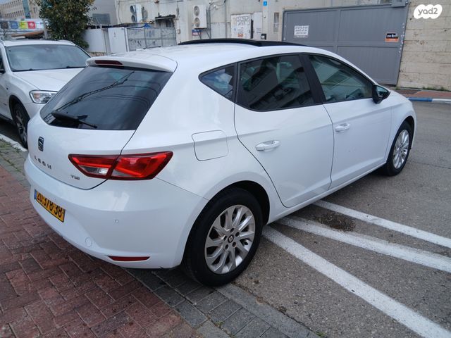 מודעת רכב סיאט לאון