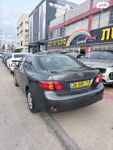 מודעת רכב טויוטה קורולה
