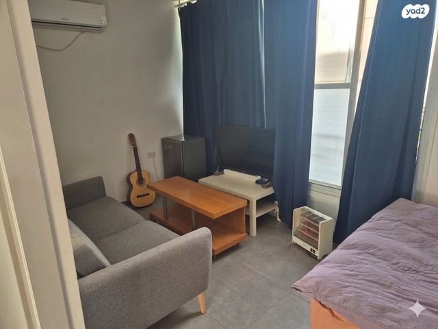 דרך בן גוריון 105