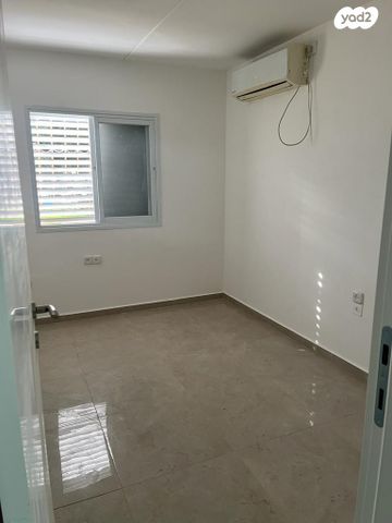 יהודה בורלא 6