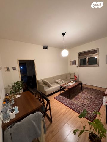 אבן גבירול 121