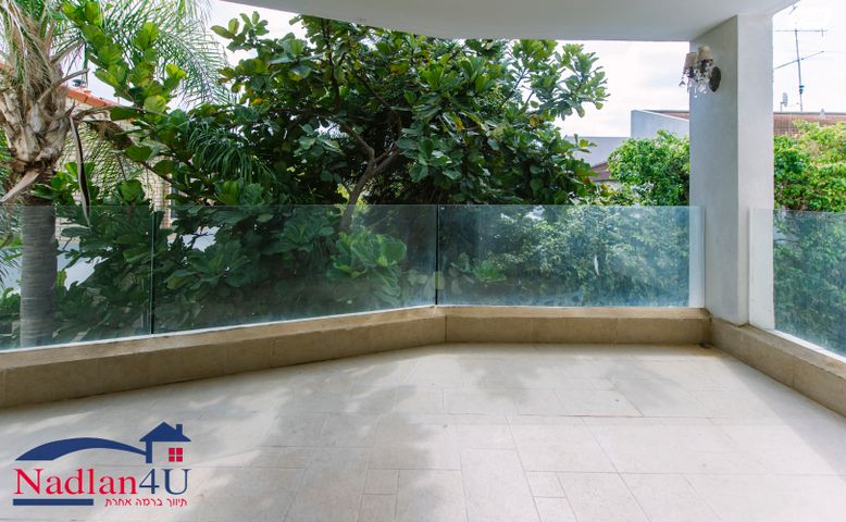 שדרות אמנון ותמר 