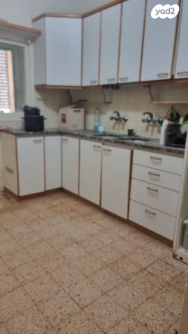 שדרות המגינים 