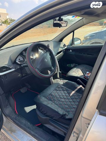 מודעת רכב פיג'ו 207