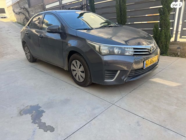 מודעת רכב טויוטה קורולה