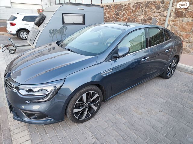 מודעת רכב רנו מגאן