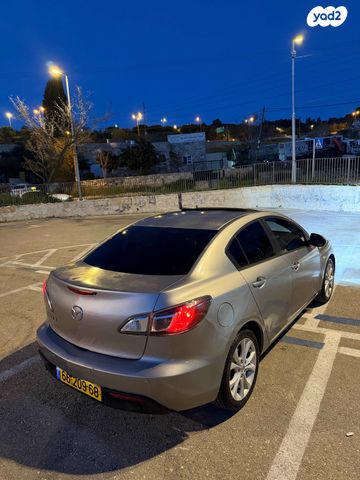 מודעת רכב מאזדה 3