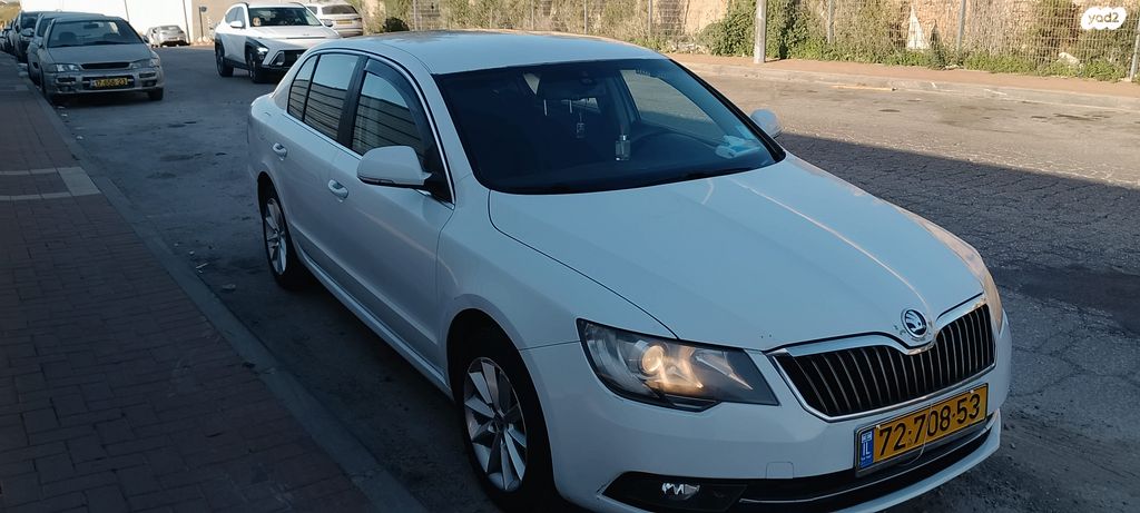 מודעת רכב סקודה סופרב