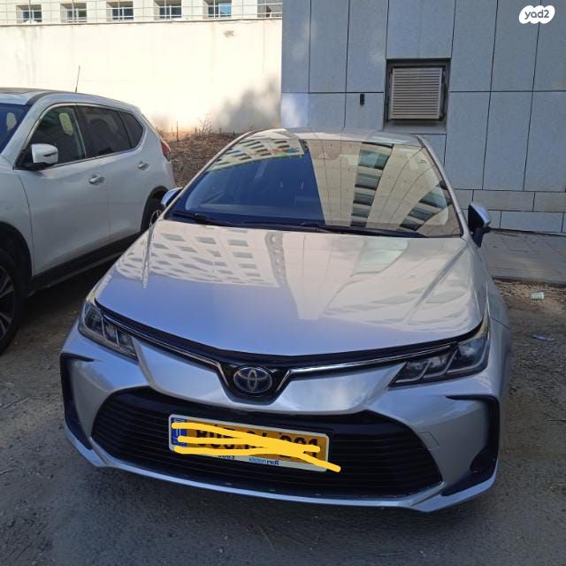 מודעת רכב טויוטה קורולה