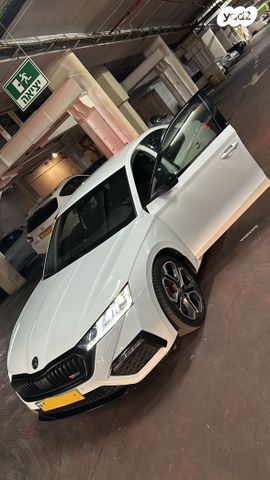 מודעת רכב סיטרואן ברלינגו