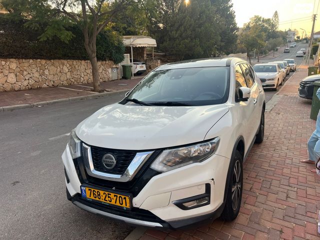 מודעת רכב ניסאן אקס טרייל