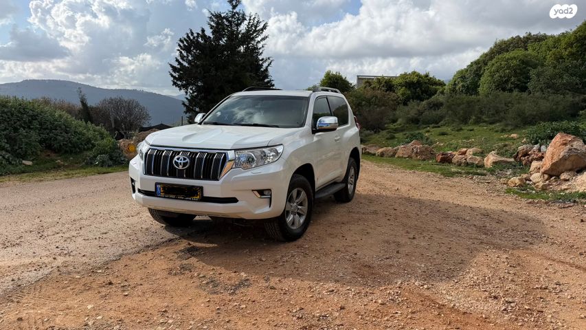 מודעת רכב טויוטה לנד קרוזר