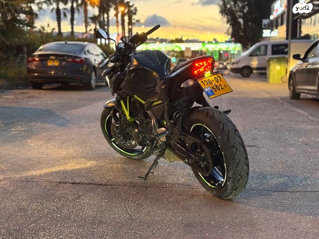 מודעת רכב קאוואסאקי Z650