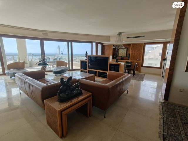 שדרות לוי אשכול 16